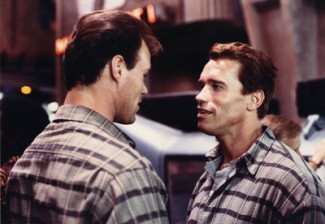 Peter-Kent-with-Arnold_Total-Recall-325x224