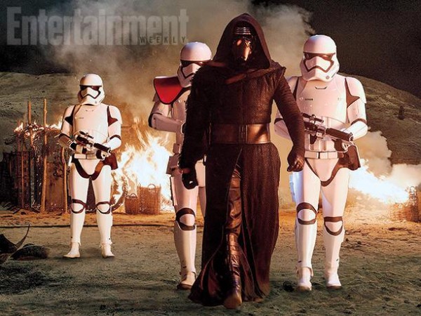Star-Wars-The-Force-Awakens-Kylo-Ren-and-Stormtroopers