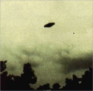1952: Brad Bird's Unidentified Flying Project With Damon Lindelof
