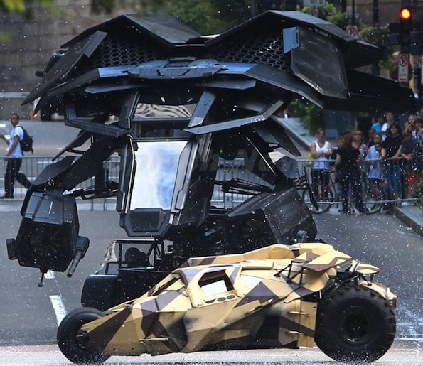 New Dark Knight Rises TV Spot Showcases "The Bat"