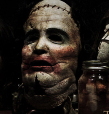 TEXAS CHAINSAW 3D Poster is Skinny