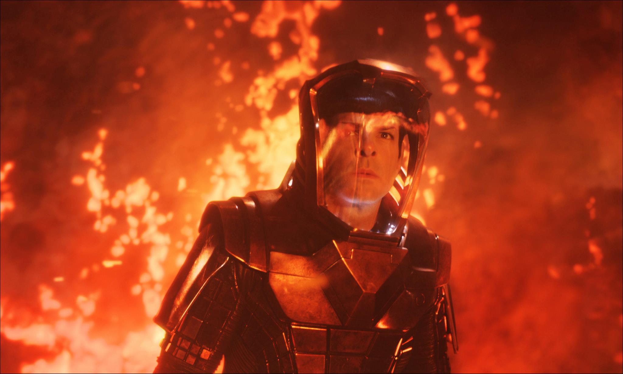 Window Smashing And Phaser-Clasping In New High-Res STAR TREK INTO DARKNESS Stills