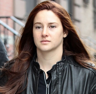 Your First Look at Shailene Woodley as Mary Jane Watson in ASM 2