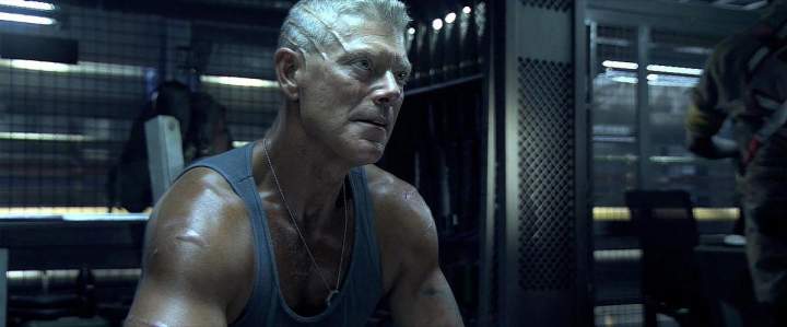 AVATAR Furthers Environmental Agenda, Recycles Villainous Stephen Lang For Sequels