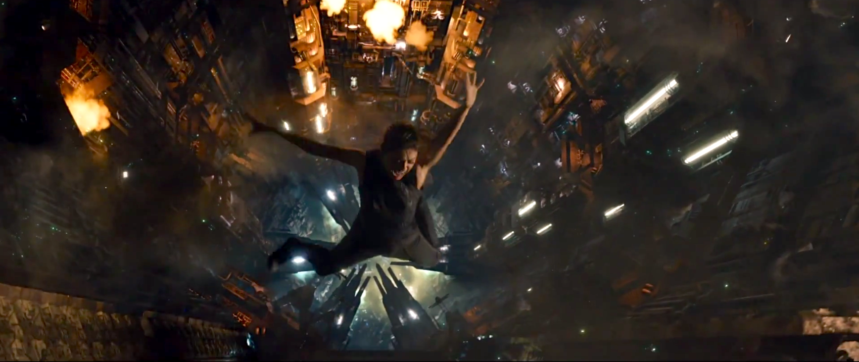 The Wachowski's BROUGHT IT. Behold the Jupiter Ascending trailer